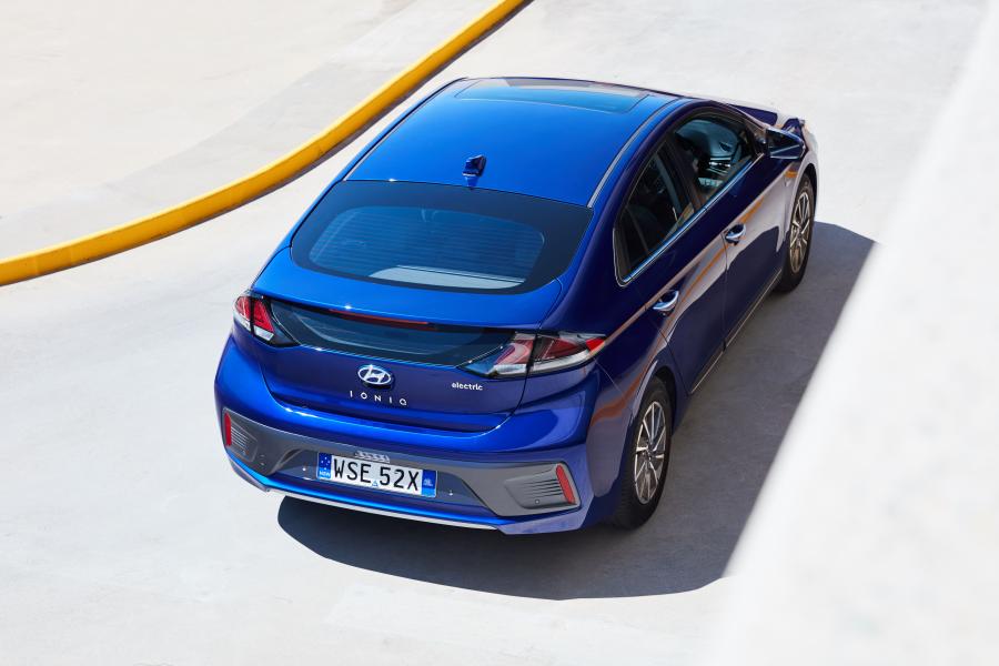  Hyundai IONIQ electric (AE) 2019 года  (AU) (фото 22 из 35)